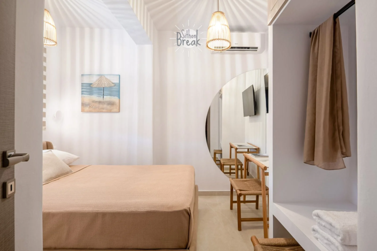 House for Rent Near Ormos Panagias