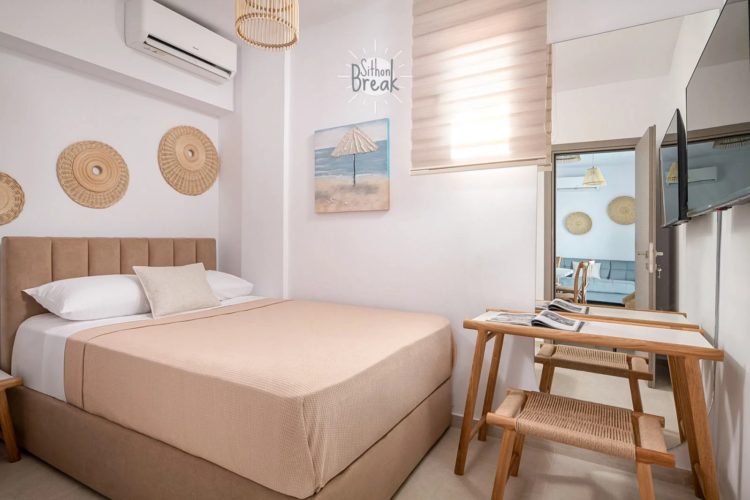 House for Rent Near Ormos Panagias