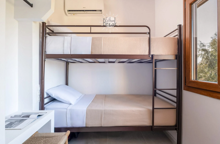 House for Rent Near Ormos Panagias